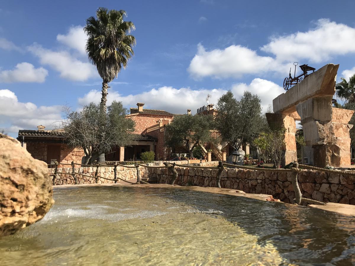 Agroturismo Es Gallicant Campos  Buitenkant foto